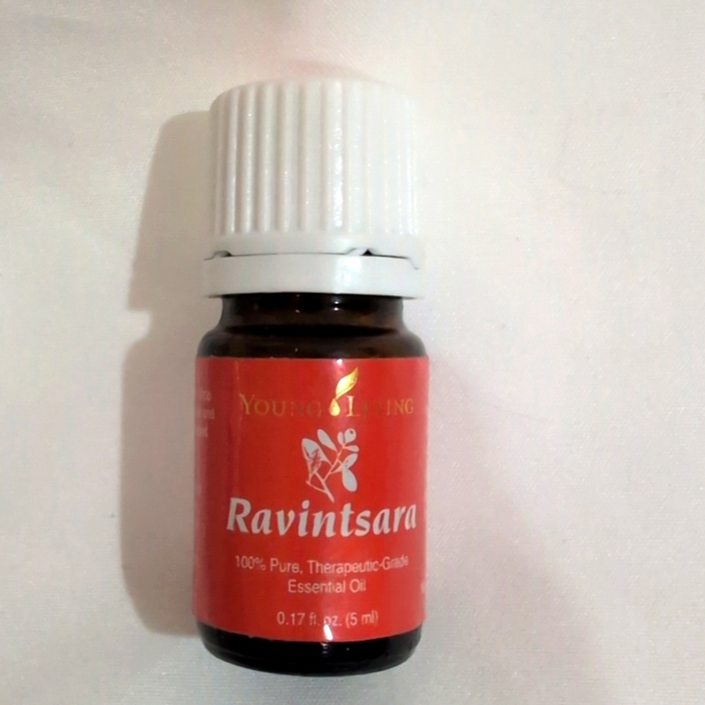 Young Living Ravintsara 5ml Essential Oil